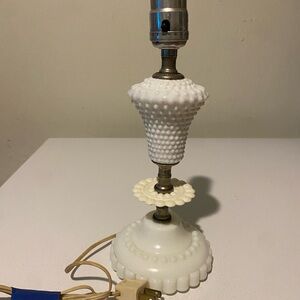 Vintage Fenton White Hobnail Table Lamp